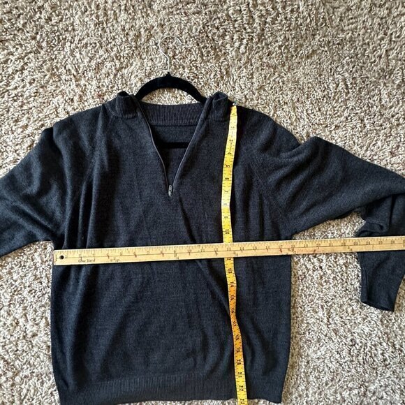 Gray/Black Lightweight Men's Sweater - Picture 4 of 4